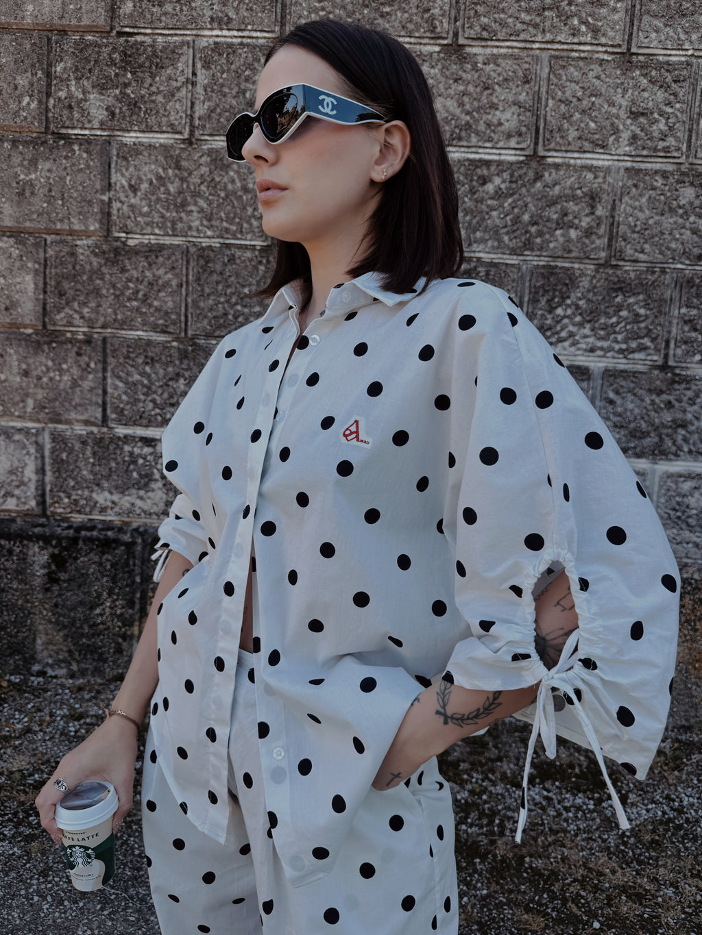 Completo Pois AMATI con Dettaglio Schiena Aperta